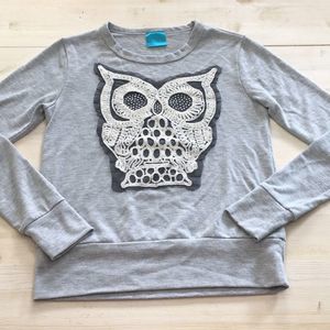 Color of Love owl appliqué sweatshirt sz S
